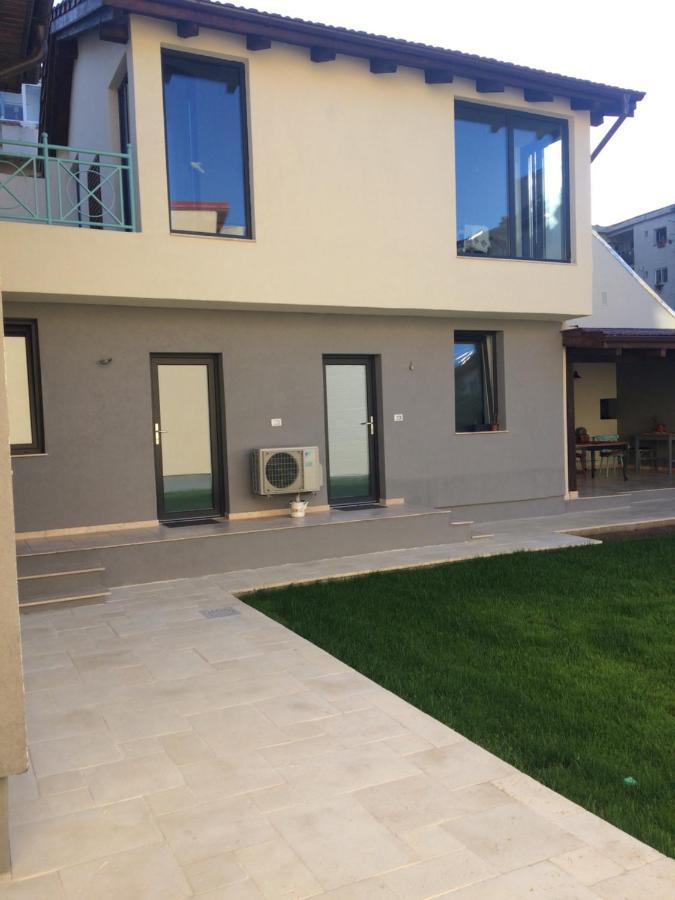 Maremi Apartment Timisoara Ngoại thất bức ảnh